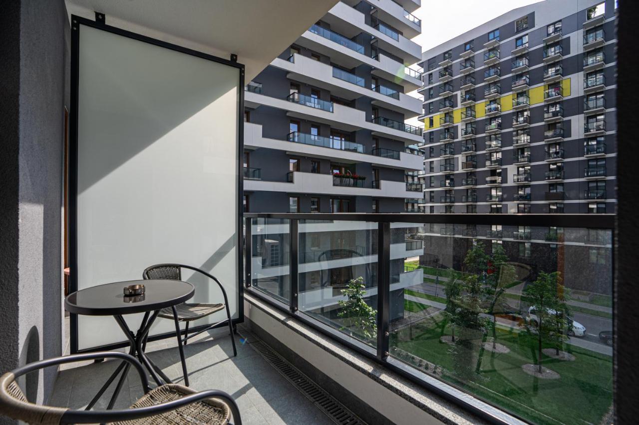 Kasprzaka 29A Business Apartments N1 - Parking, Balcony, Targi Expo - By Rentujemy Butas