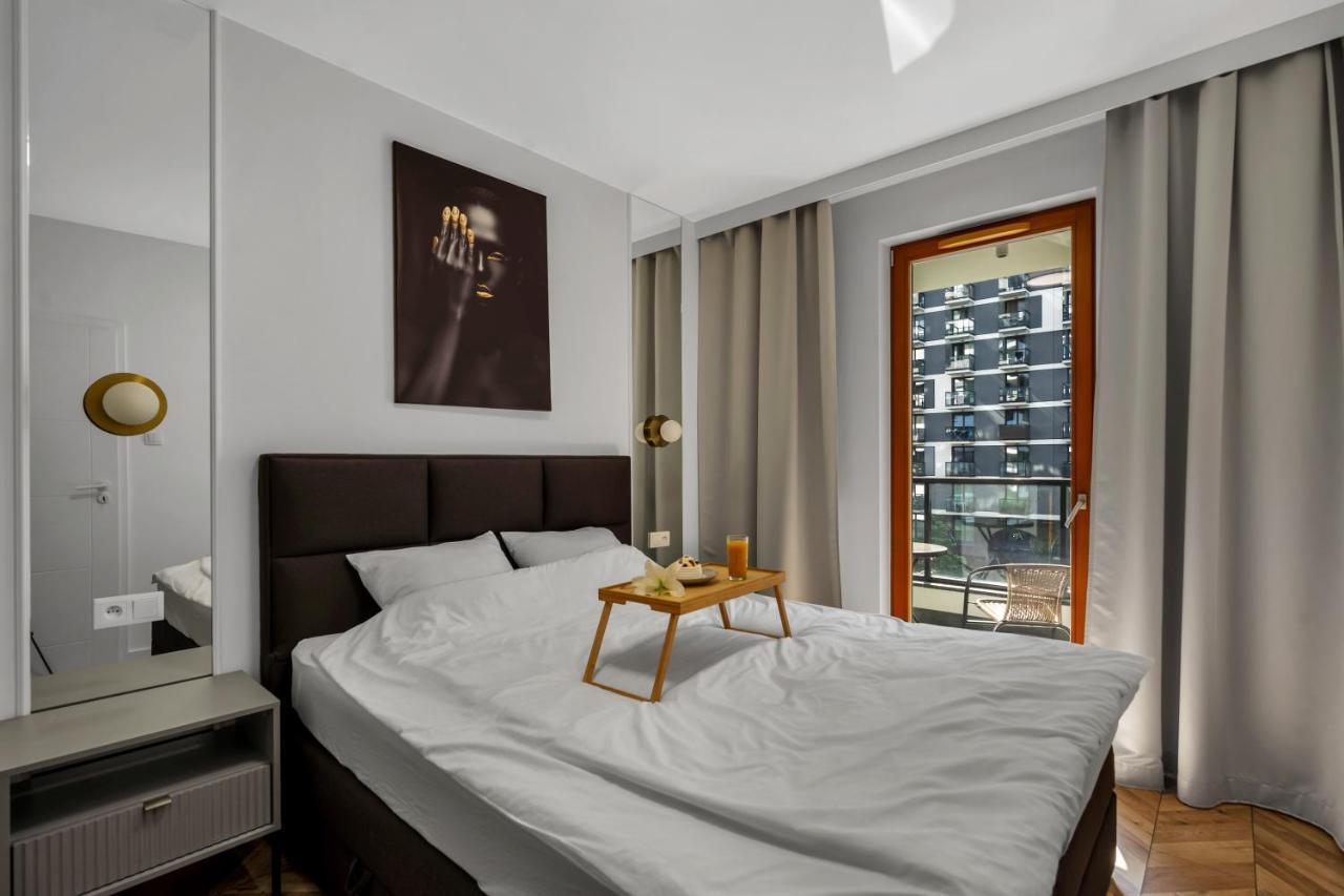 Kasprzaka 29A Business Apartments N1 - Parking, Balcony, Targi Expo - By Rentujemy Butas